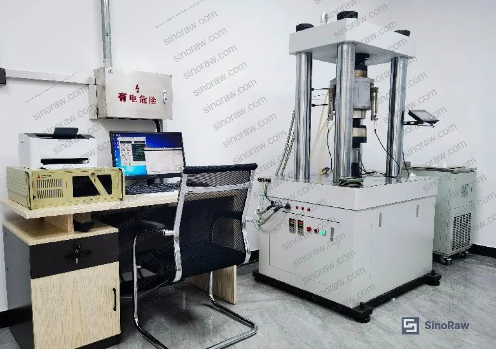 Figure 1: PTFE gasket high-temperature mechanical performance test apparatus used in creep evaluation